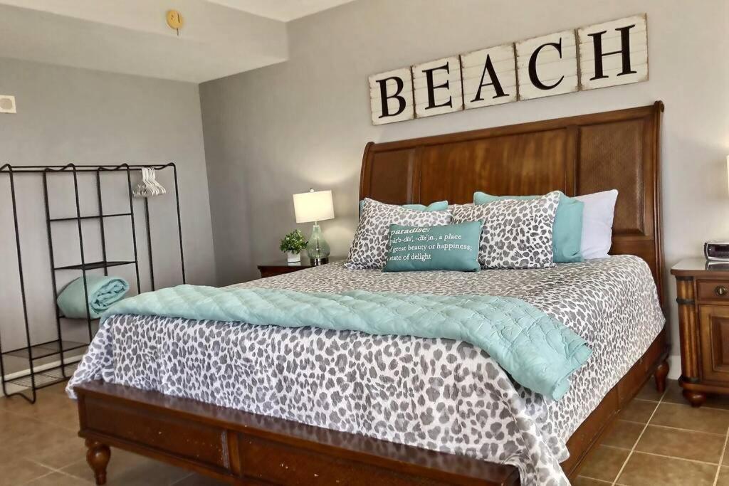 Happy Ours 2200 Sq Ft Corner Beachfront Sleeps 12 Panama City Beach Extérieur photo