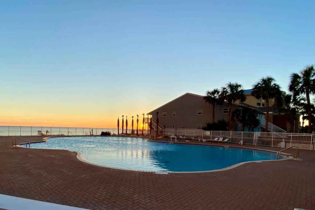 Happy Ours 2200 Sq Ft Corner Beachfront Sleeps 12 Panama City Beach Extérieur photo